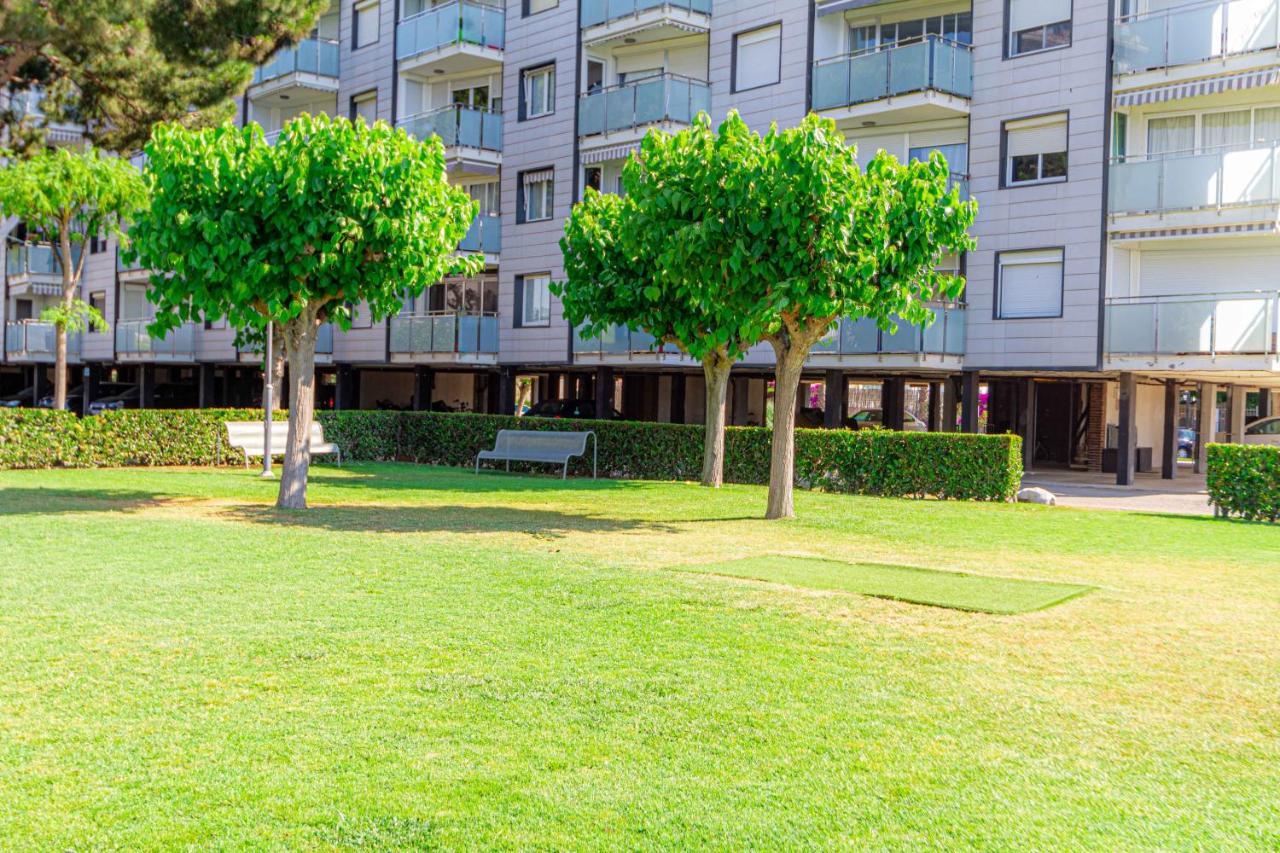 Residencial Costamar Next Bcn, 50M Beach With Swimming Pool Cabrera de Mar Exteriér fotografie
